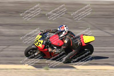 media/Jan-16-2026-CVMA Friday Practice (Fri) [[6f2bf47531]]/3-Racer 2/Session 2 Bowl Entry Pans/